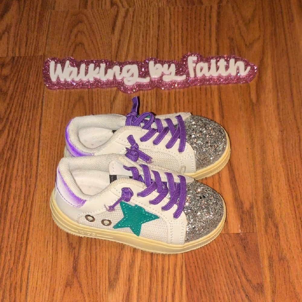 Kids Glitter Sneakers - Silver and Green